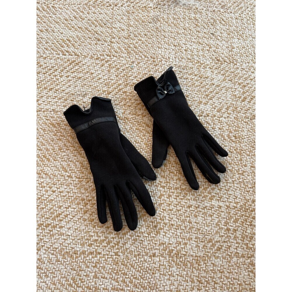 Black Touchscreen Gloves with Bow Detail